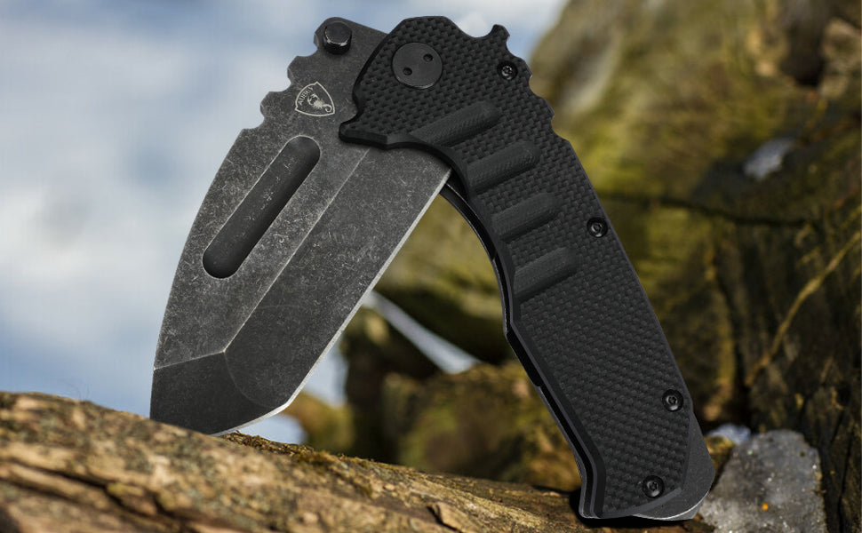 First Responder Folding Knives: Essential Tools for Culinary Experts