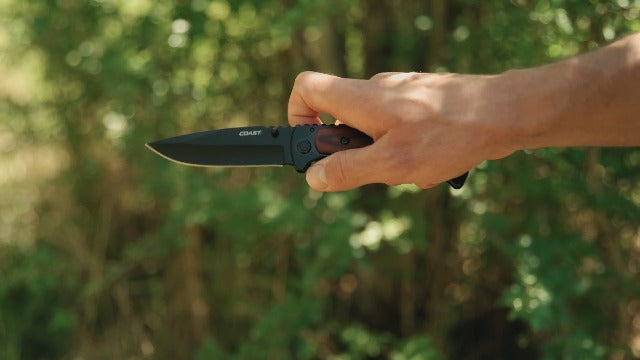 How to Choose a Folding Knife: A Kitchen Professional's Guide