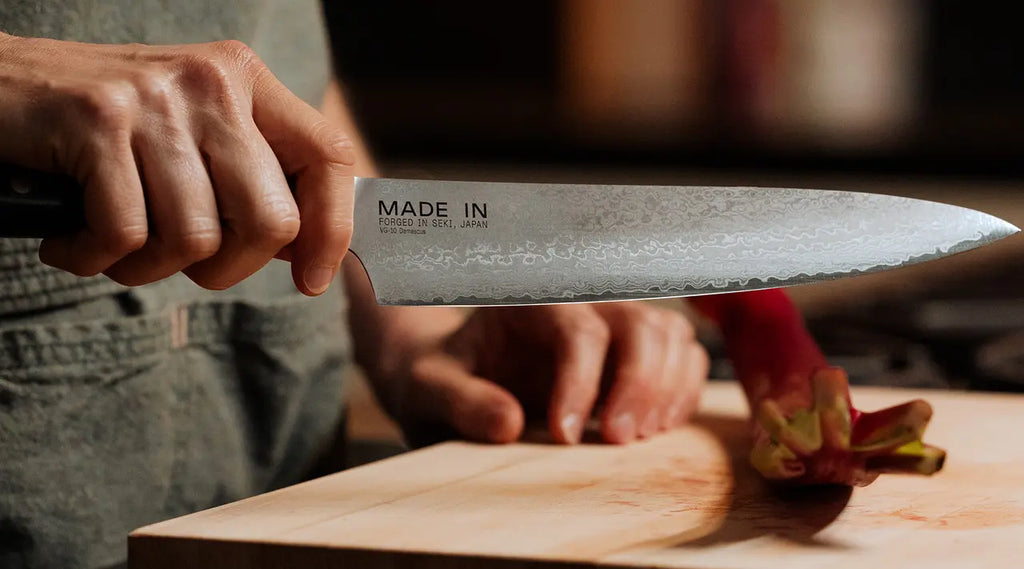 German vs Damascus Knives: What Should You Choose?