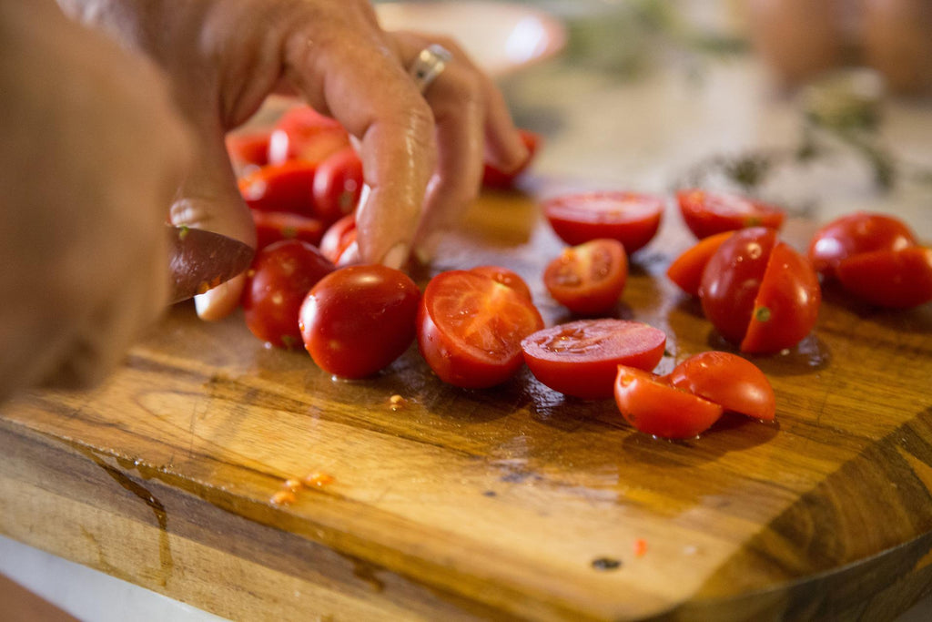 Basic Knife Skills Everyone Should Learn