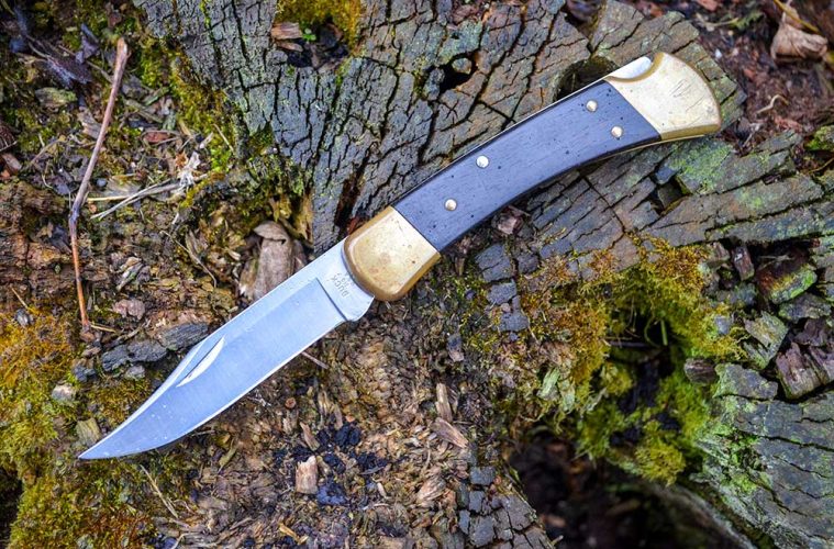 How to Fix a Stiff Folding Knife? A Kitchen Pro's Guide