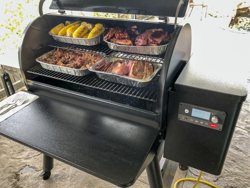 What are the Best Pellets for a Pellet Smoker? A Complete Guide
