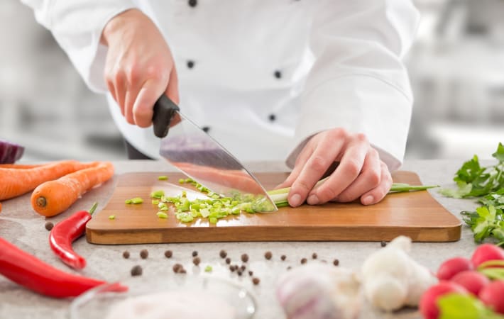 How to Clean a Rusty Knife Blade Safely and Effectively