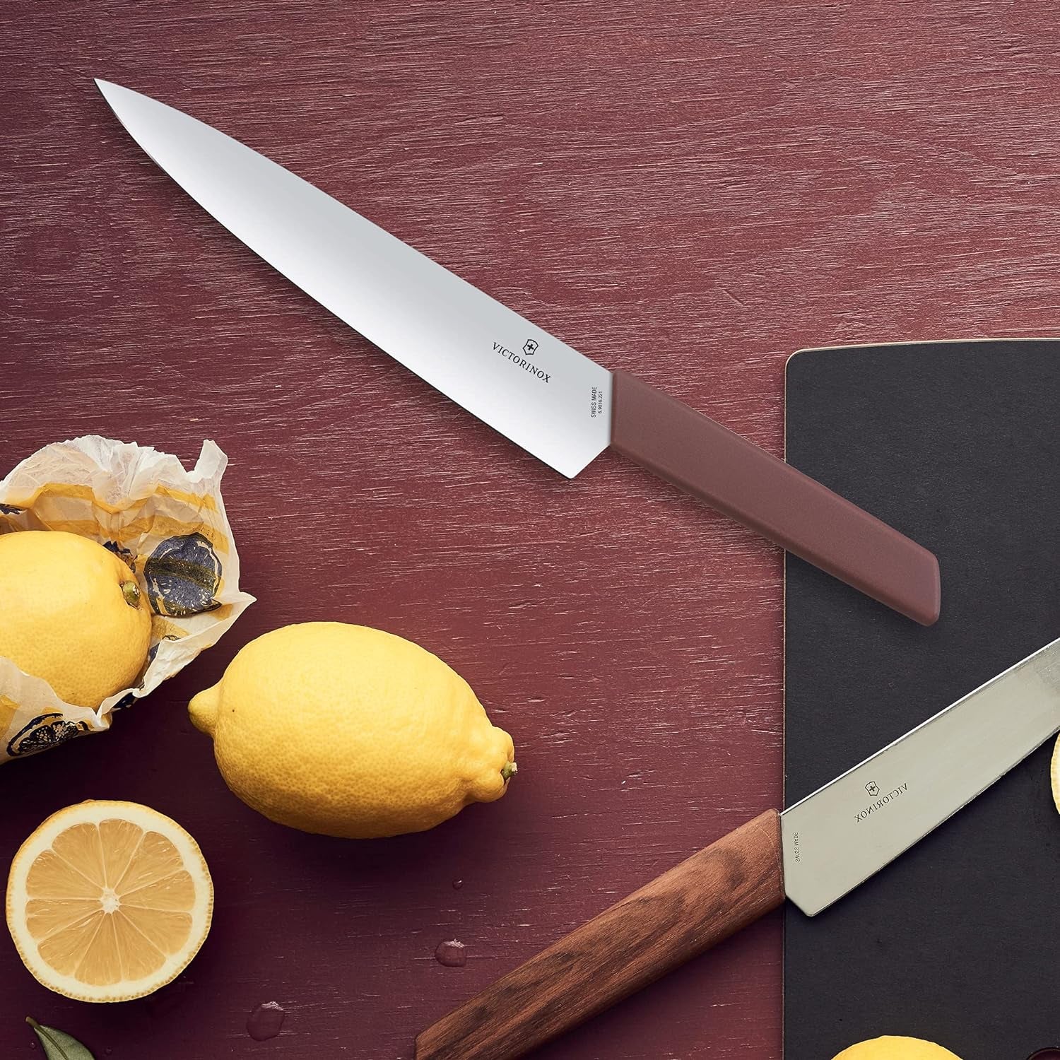 Kitchen Swiss Modern 8.5" Carving Knfie Grape-Red 6.9016.221B