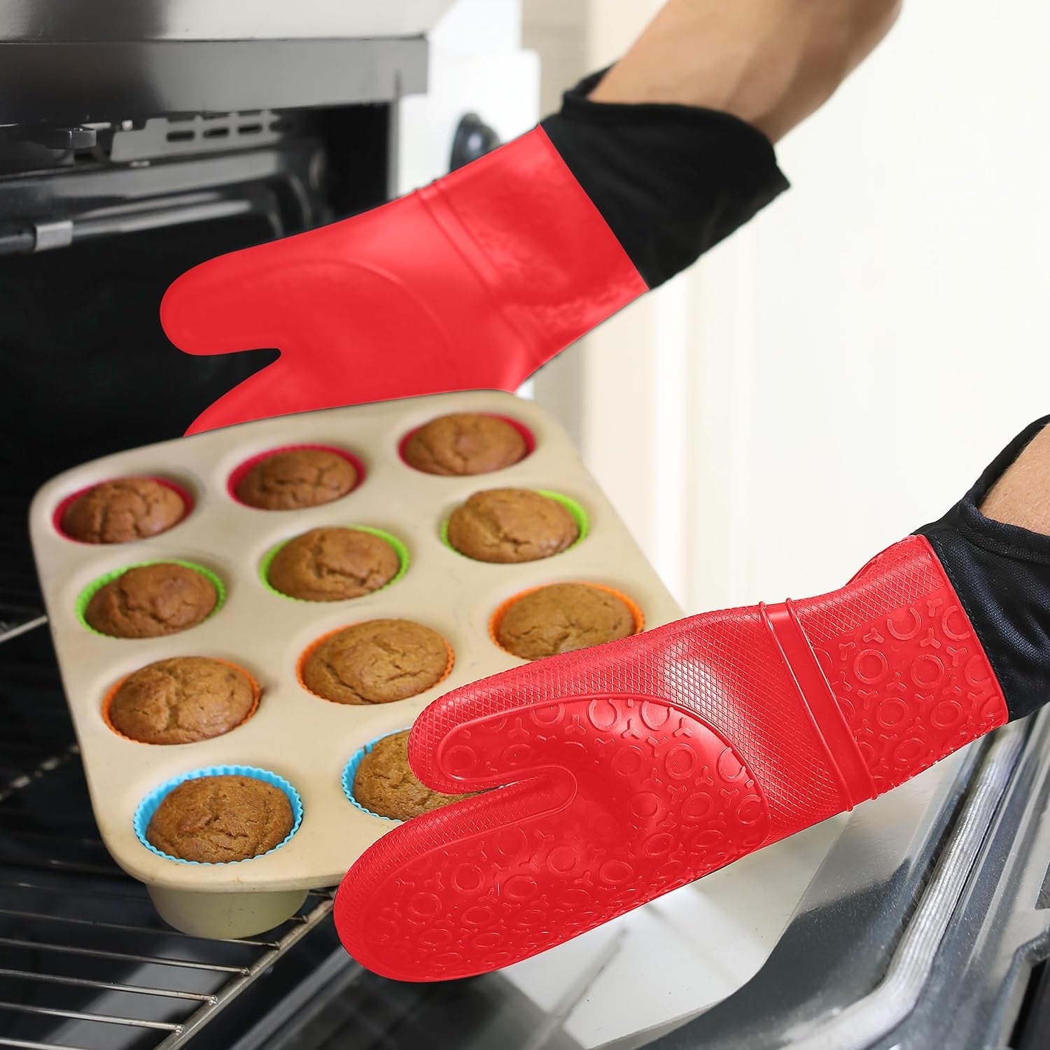 Extra Long Professional Silicone Oven Mitt, Oven Mitts with Quilted Liner, Heat Resistant Pot Holders, Flexible Oven Gloves, Red, 1 Pair, 14.7 Inch