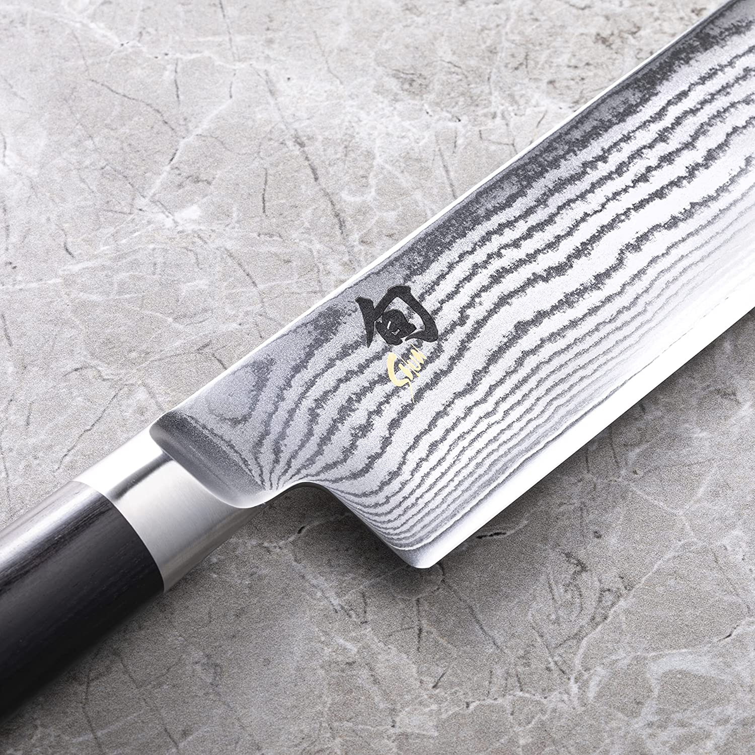 Shun Cutlery Classic 6.5” Nakiri Knife; Kitchen Knife Handcrafted in Japan; Hand-Sharpened 16° Double-Bevel Steel Blade for Swift and Easy Precision Work; Beautiful D-Shaped Ebony Pakkawood Handle
