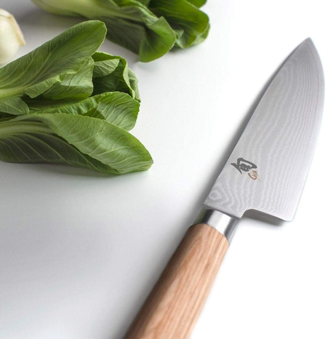 Image of Shun Classic Blonde 8” Chef'S Knife, Blonde Pakkawood Handle, Full Tang VG-MAX Blade