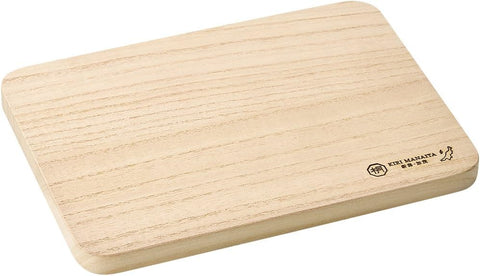 Image of Yokoyama KM-500 Paulownia Cutting Board, Made in Kamo, Niigata