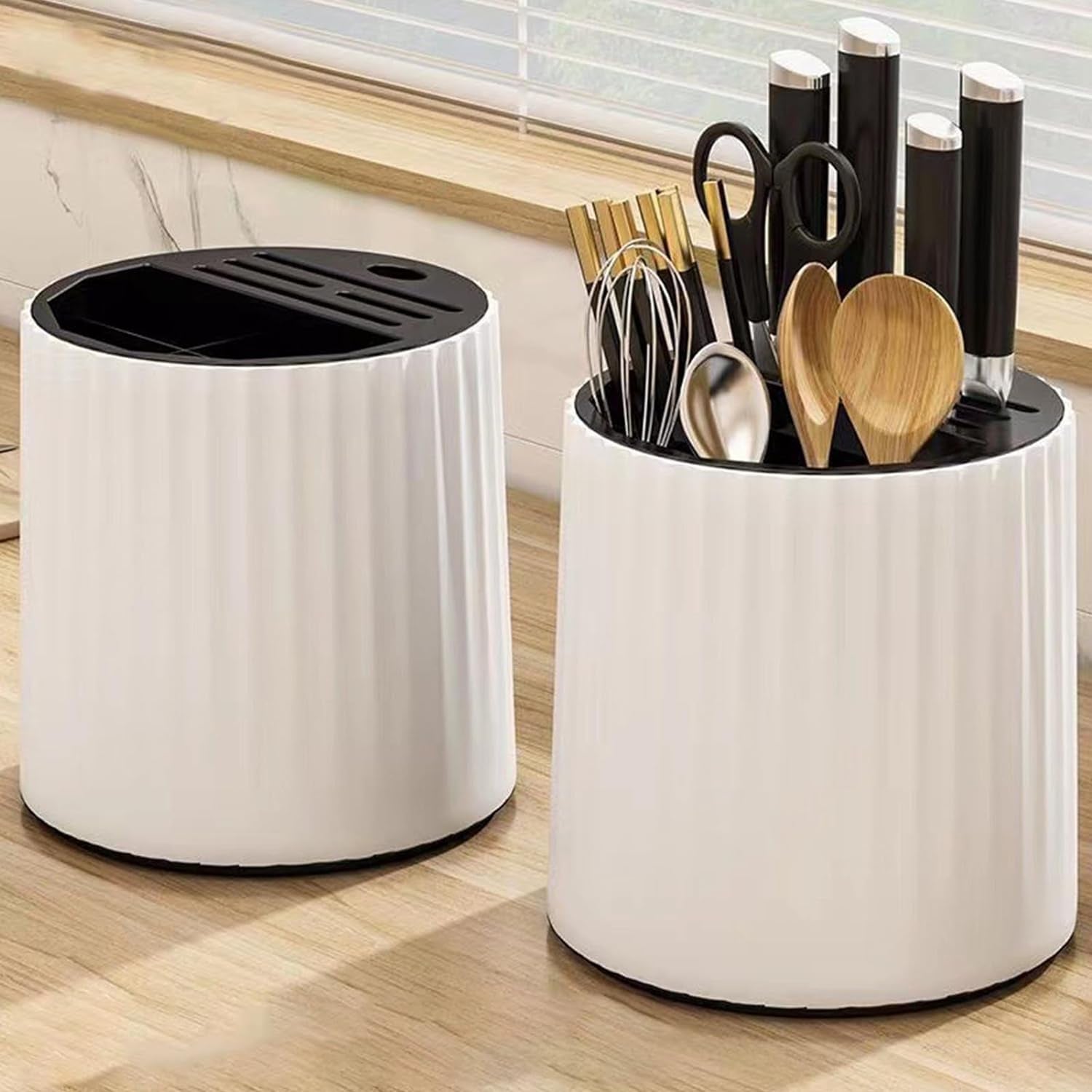 360 Degree Rotating Knives Holder for Kitchen Counter, Multifunctional Plastic Kitchen Utensil Holder, Large Capacity Knives Block, Space Saving Knife Organizer, Chopsticks Knife Block Utensil Stand