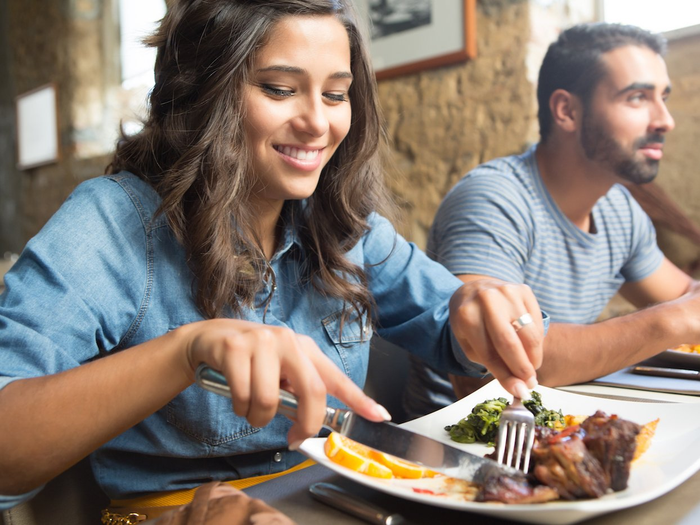 Knife Etiquette at Family Meals: A Guide for Kitchen Professionals