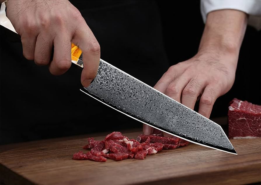 Twist Pattern Damascus Knife: Delve into Its Craftsmanship