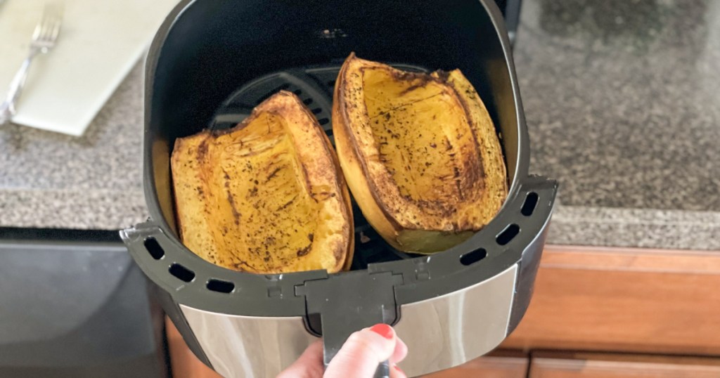 How to Cook Boneless Chicken Thighs in an Air Fryer: A Comprehensive Guide