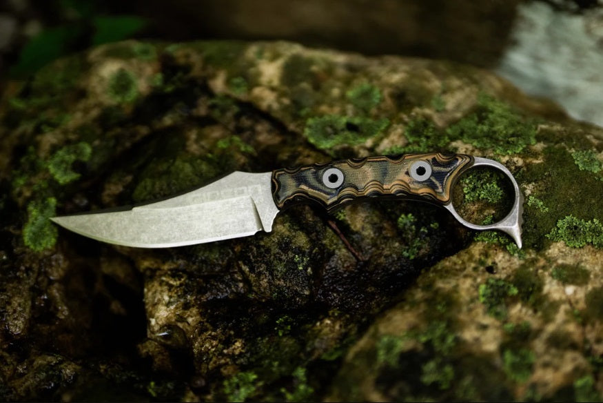 Survival Fixed Blade Knife: Essential for Kitchen Pros