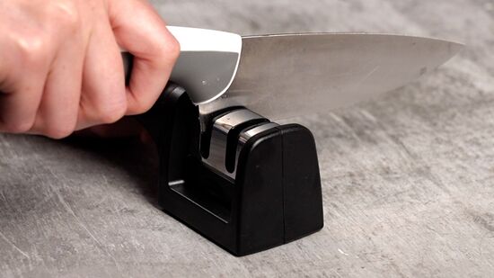 Sharpening Knives for Outdoor Use