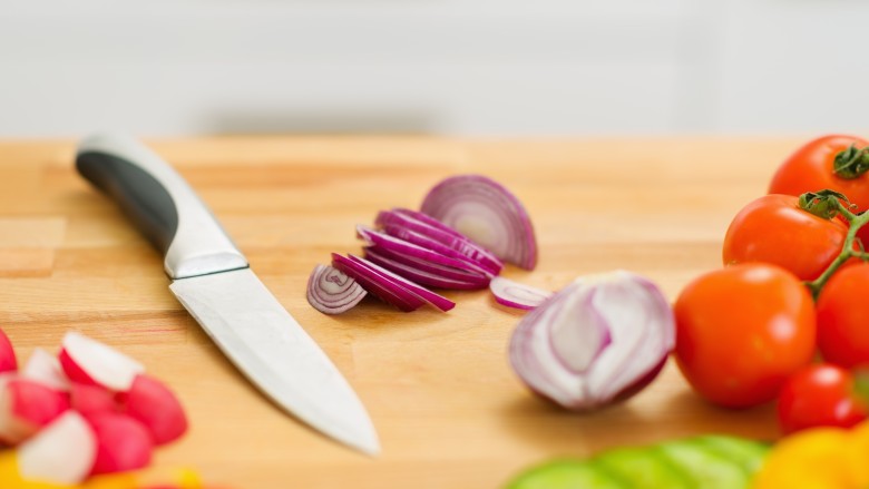 When is a Cutting Board Used to Cut Cabbage Required to be Cleaned?