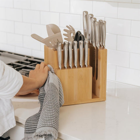Image of Bamboo Magnetic Knife Block and Cooking Utensil Holder, Sleek Storage for Chefs Knives, Steak Knives, Spatulas, Scissors, Non-Slip Rubber Feet, Easy to Clean, Kitchen Countertop Organizer