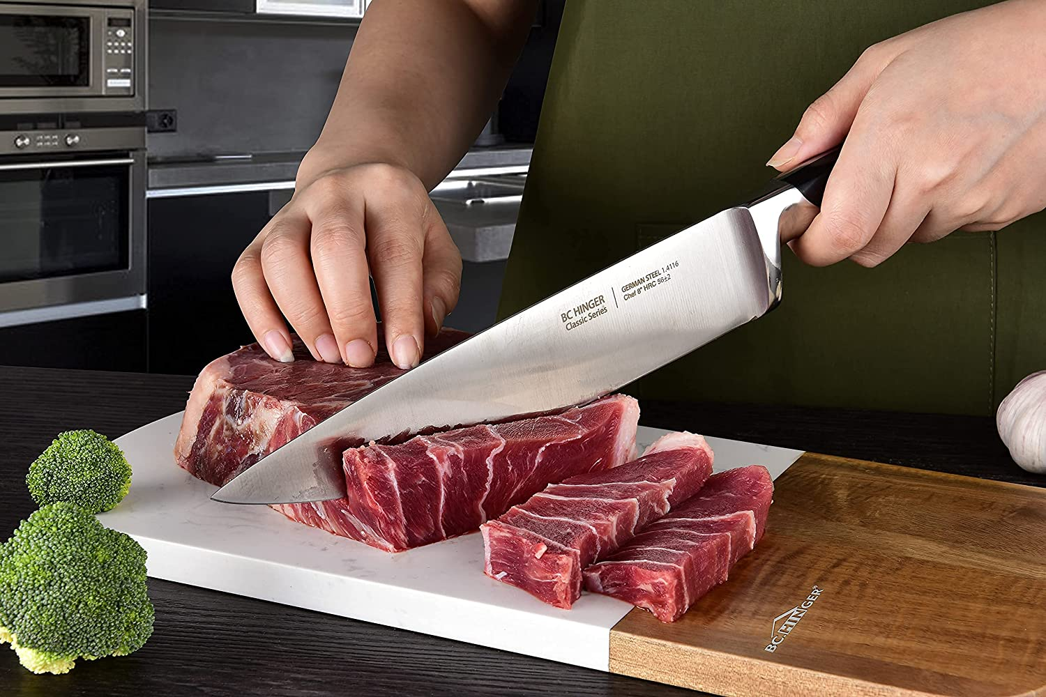BC.HINGER Professional Chef Knife, 8 Inch Pro Kitchen Knife, German High Carbon Stainless Steel Knife with Ergonomic Handle and Gift Box,Ultra Sharp Blade,Suitable for All Cutting Task