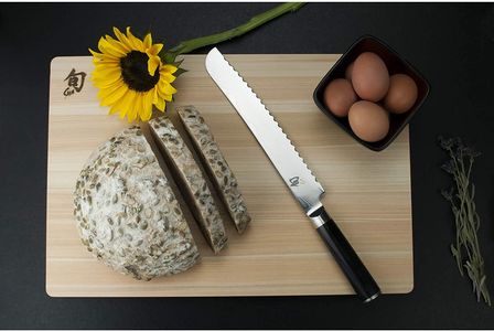 Shun Classic 9” Bread Knife with VG-MAX Steel Serrated Edge and Ebony Pakkawood Handle, 9", Silver