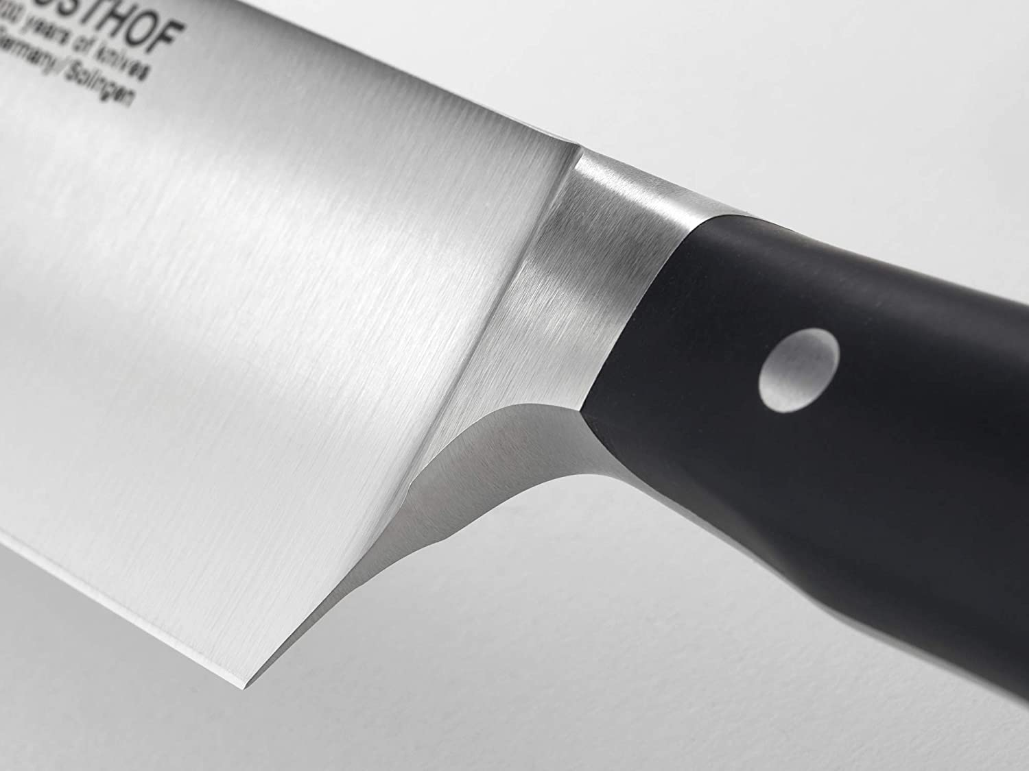 WÜSTHOF Classic IKON 8" Chef'S Knife