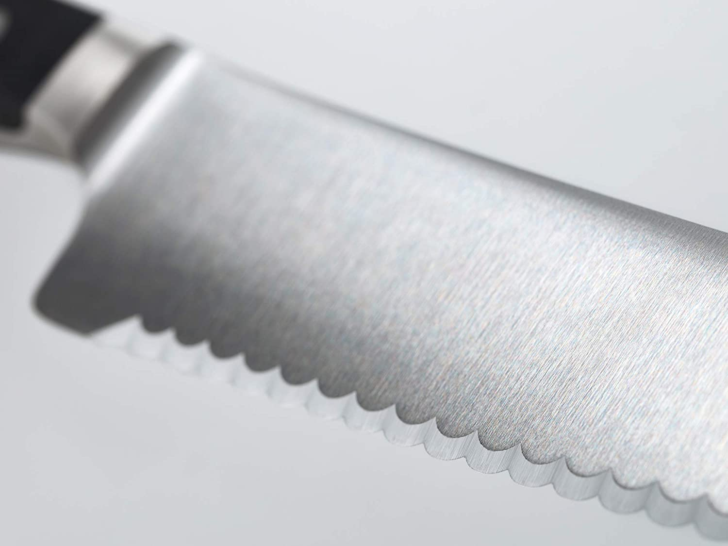 WÜSTHOF Classic 8" Bread Knife