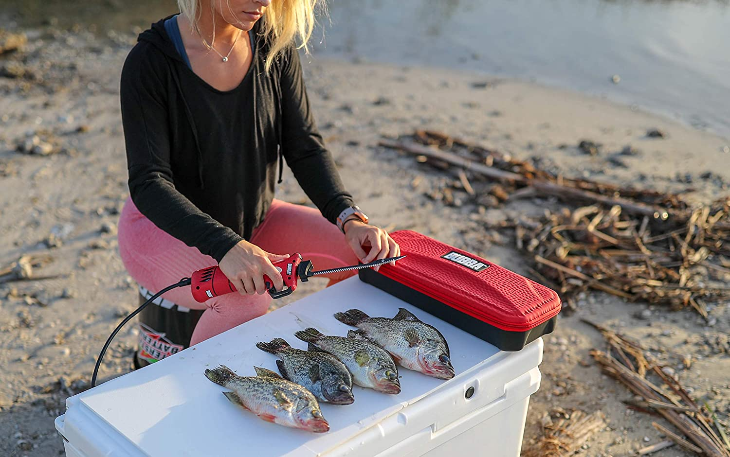 Bubba 110V Electric Fillet Knife with Non-Slip Grip Handle, 4 Ti-Nitride S.S. Coated Non-Stick Reciprocating Blades, 8' Cord and Storage Case for Fishing