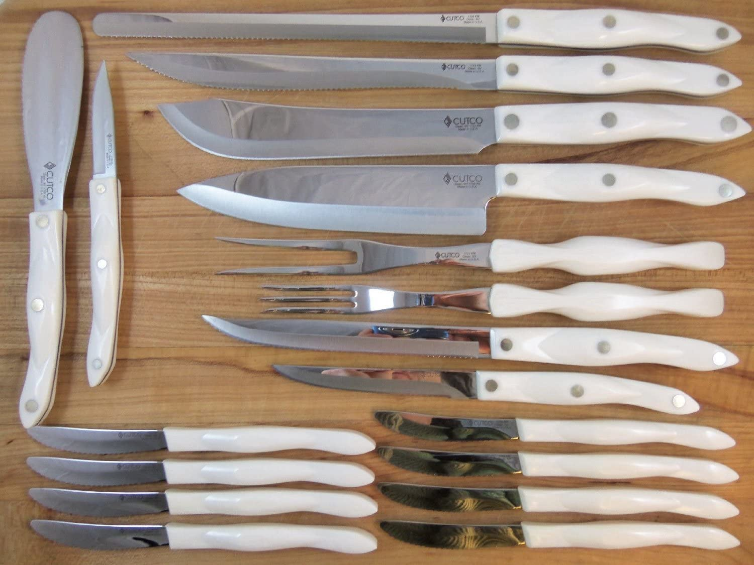 CUTCO Model 2018 White (Pearl) Homemaker+8 Set............18 High Carbon Stainless Knives & Forks in Factory-Sealed Plastic Bags, Honey Oak Knife Block, Sharpener, and 10'' X 13'' Poly Prep Cutting Board