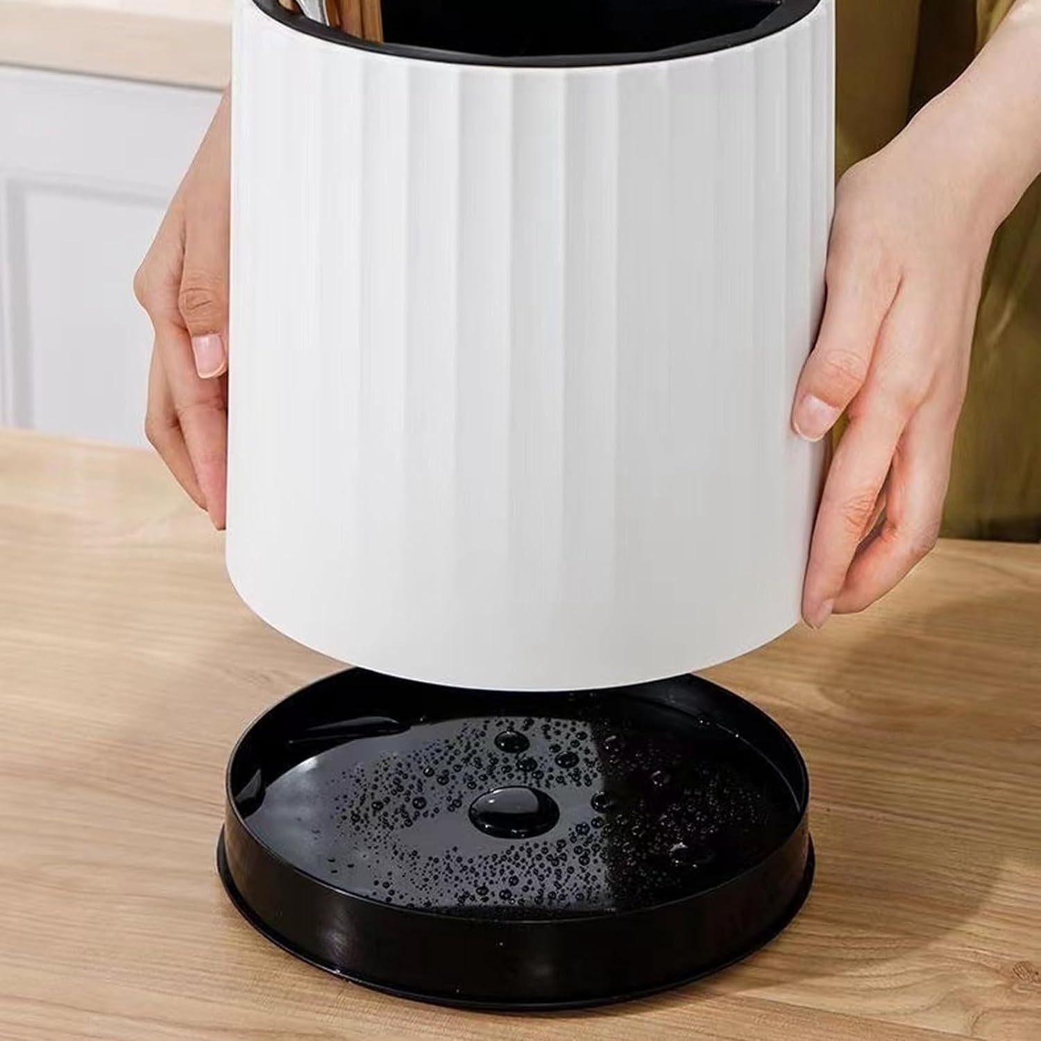 360 Degree Rotating Knives Holder for Kitchen Counter, Multifunctional Plastic Kitchen Utensil Holder, Large Capacity Knives Block, Space Saving Knife Organizer, Chopsticks Knife Block Utensil Stand