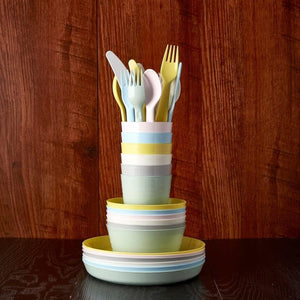 Bright and Cheerful Color 18-Piece Cutlery Set