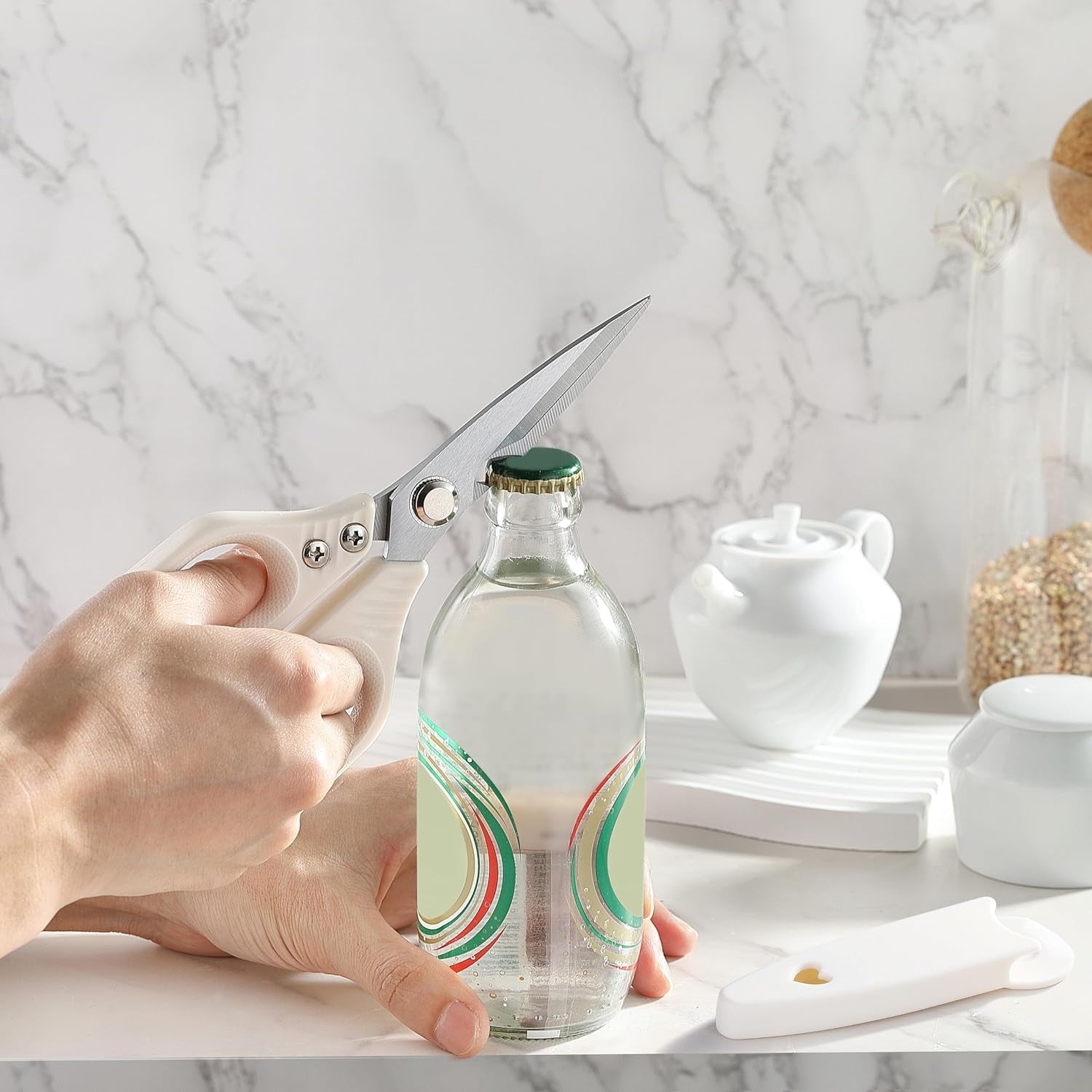 Kitchen Scissors,  All Purpose Kitchen Shears with Protective Sheath, Heavy Duty Stainless Steel Cooking Shears for Chicken/Herb/Poultry/Fish/Meat (Dishwasher Safe, One Size, White)